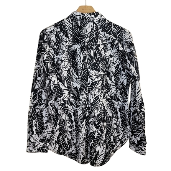 Foxcroft | Palms Black White Tropical Leaf Print Button Front Shirt Wrinkle Free - Picture 5 of 5